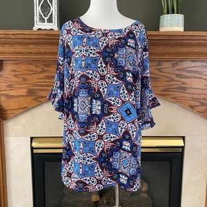 Liz Claiborne Woman Bell Sleeve Top Sz.‎ 1X
